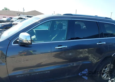 2018 Jeep Grand Cherokee Laredo E 4X4 из США, поврежденный, VIN 1C4RJFAG1JC333553